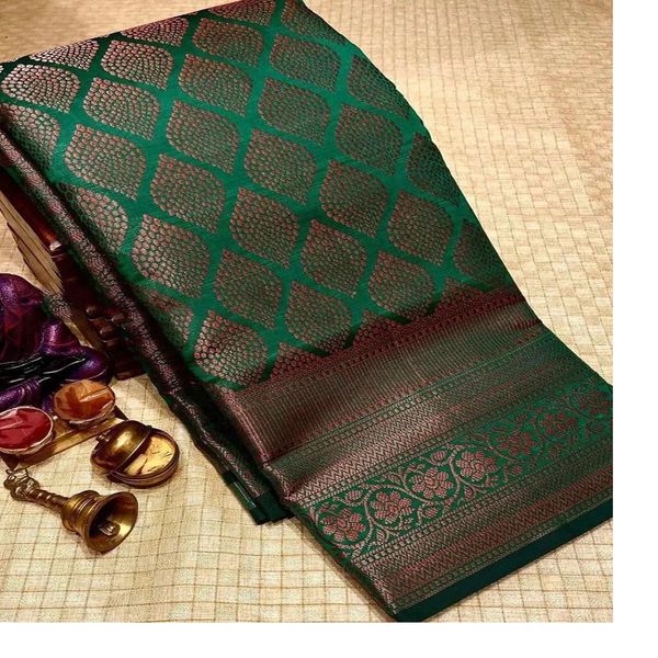 Custom Made Soft Lichi Silk Cotton Sarees With Rich Border & Jacquard Work for Resale Purposes.